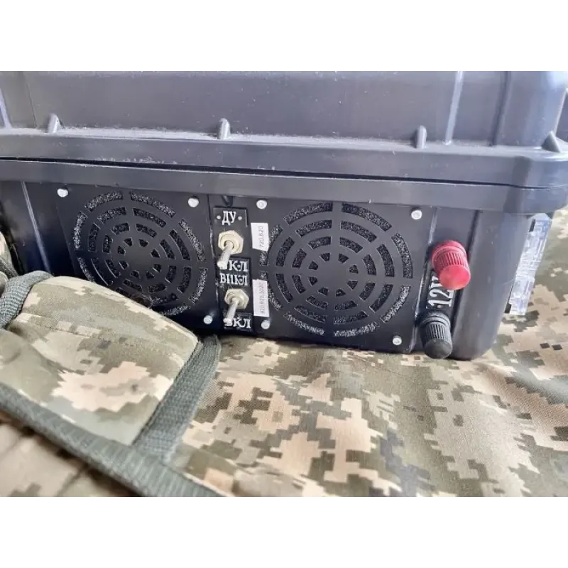 ЗАСІБ РАДІОЕЛЕКТРОННОЇ БОРОТЬБИ «ВАРТОВИЙ 3» (720-1020 MHz)